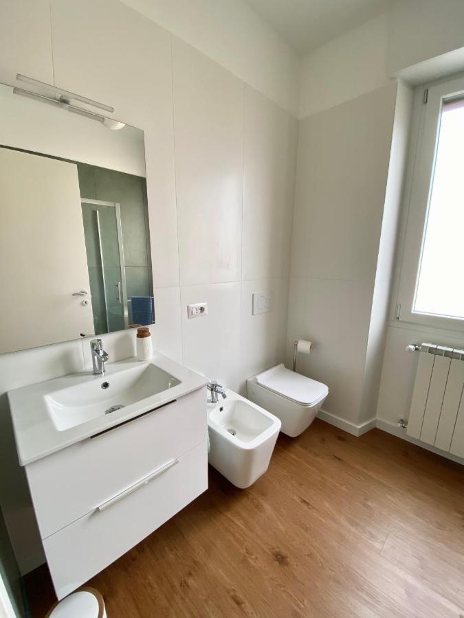Casa Dell'Edera - Holiday Apartment In Domodossola Dış mekan fotoğraf