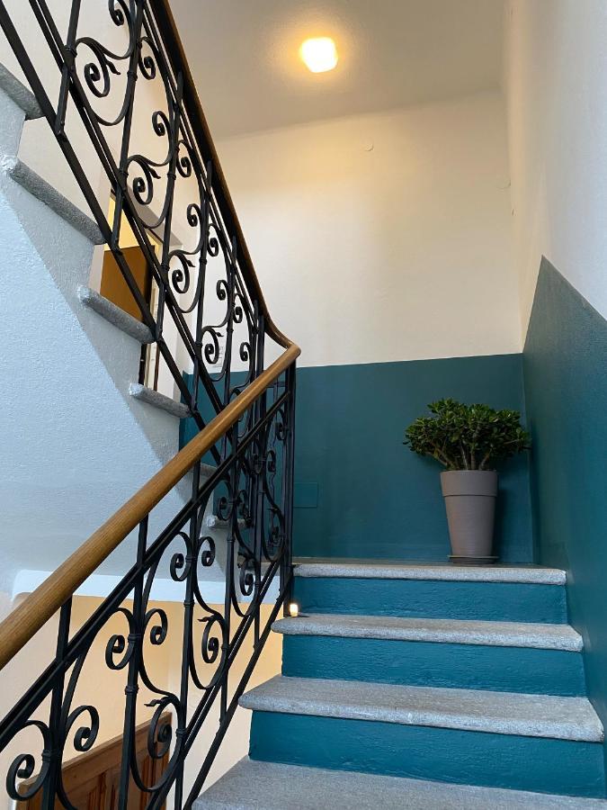 Casa Dell'Edera - Holiday Apartment In Domodossola Dış mekan fotoğraf